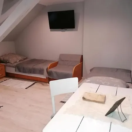 Κατάλυμα σε φάρμα Siedlisko Pod Debami